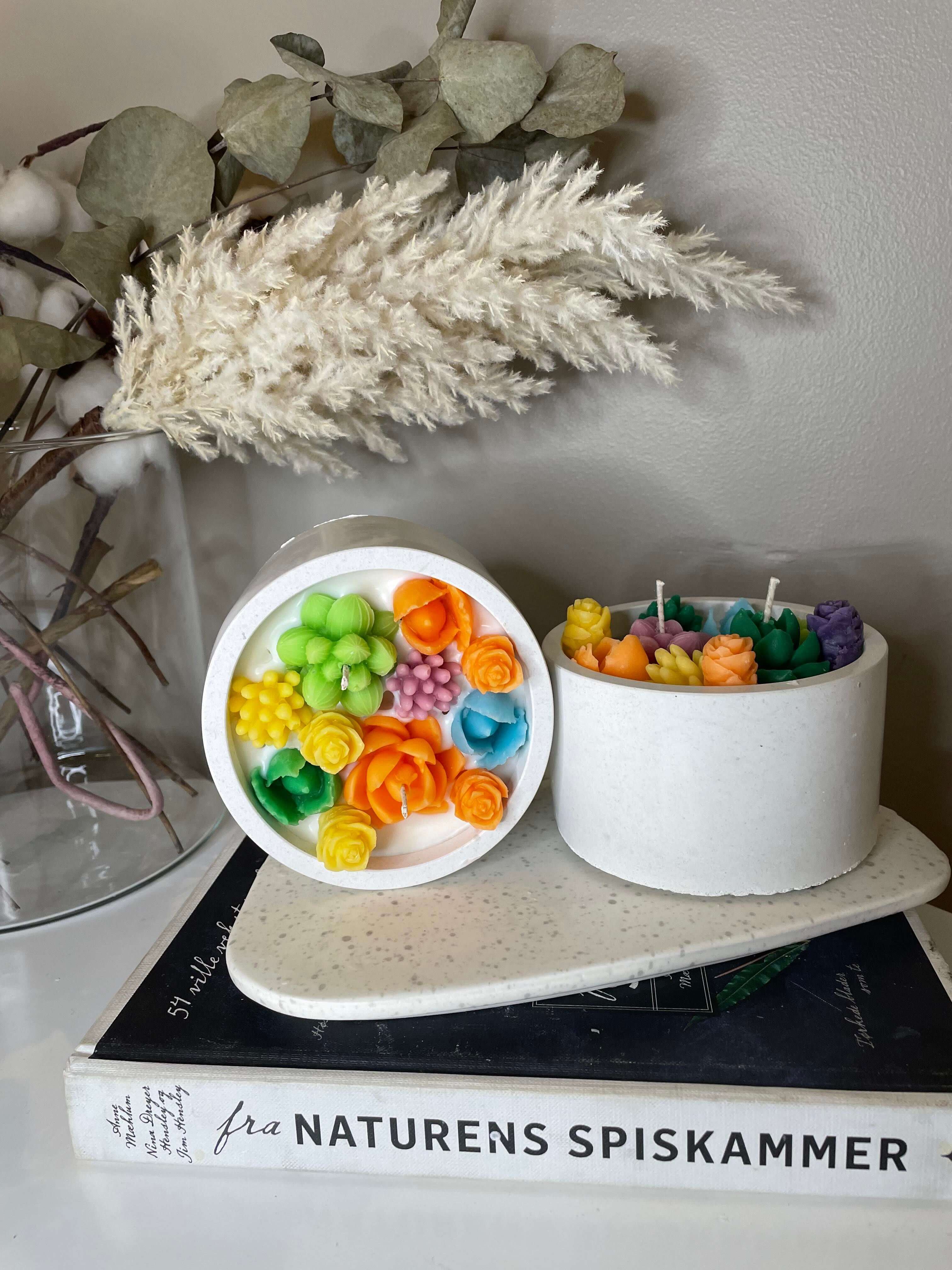 Kaktuslys i Rund Krukke – Decorative Scented Candle for Home Décor